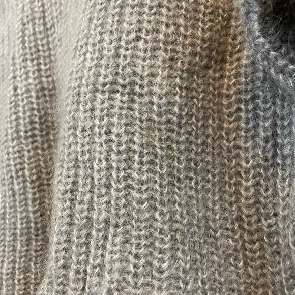 Casual Connection | Vintage Mohair Wool Knit Sweater Size Small - Picture 4 of 7